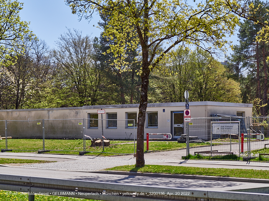 20.04.2022 - Baustelle am Haus für Kinder in Neuperlach